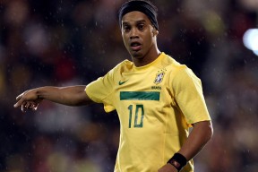 贝林厄姆再获月最佳，皇马新王诞生，皇马贝尔转会